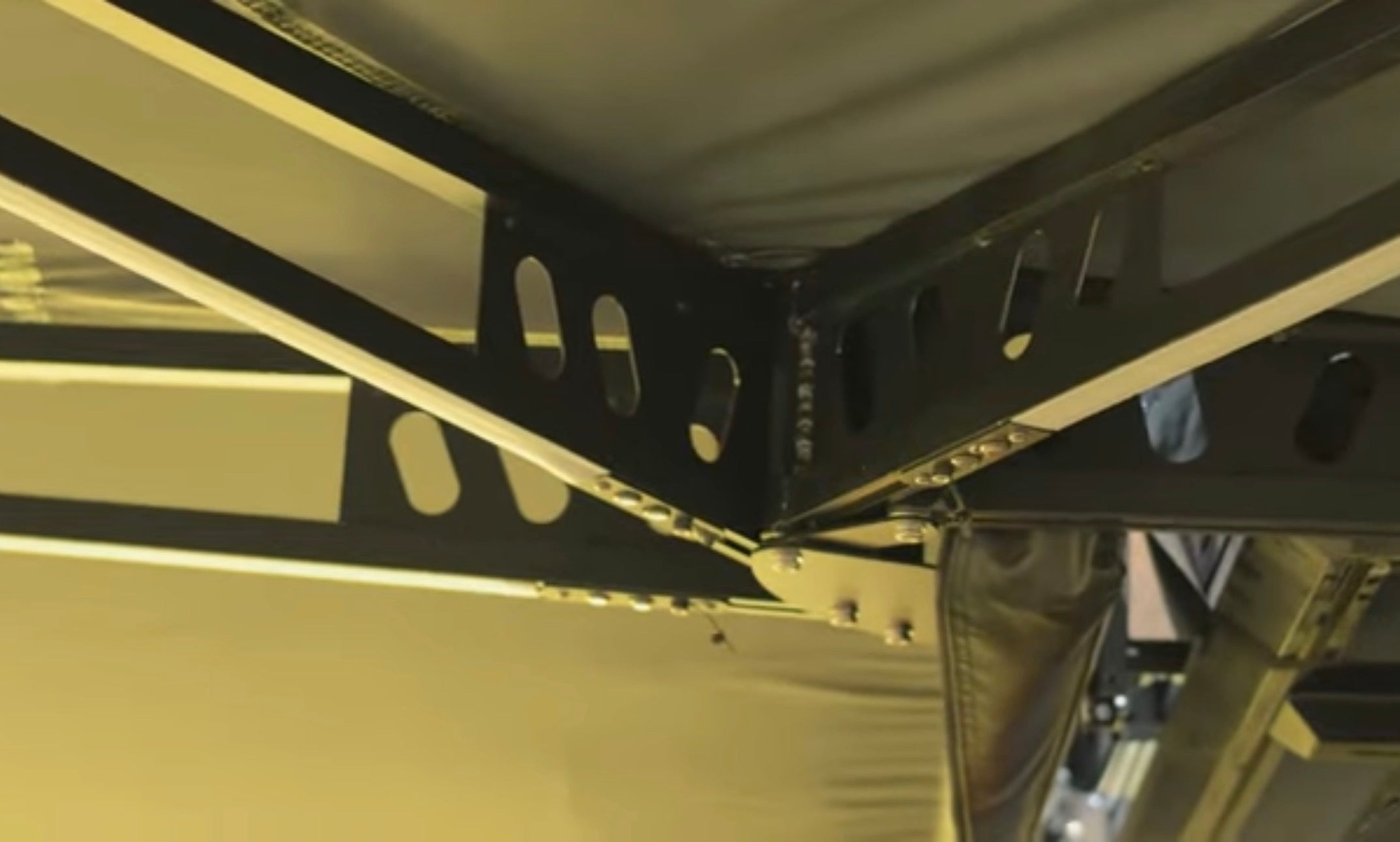 Banger XXL 270 Awning – Banger Overland & Outdoors